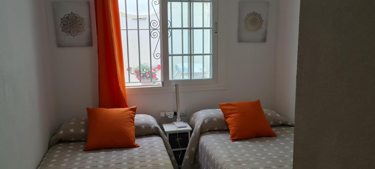 Chalet Francisco San Juan De Los Terreros Exterior photo